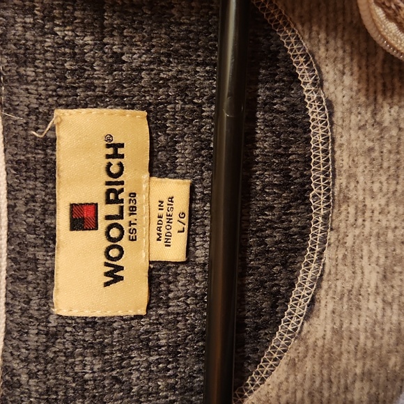 Woolrich Men's 1/4 Zip-Up, Pullover Sweater - Picture 5 of 8